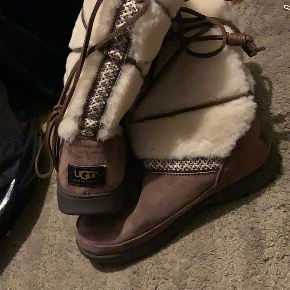 UGG BOOTS BRAND NEW USA6  EU 37 UGGPURE - Picture 5 of 8